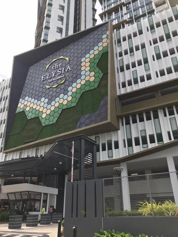 Alia Premier Medini By Subhome Apartment *